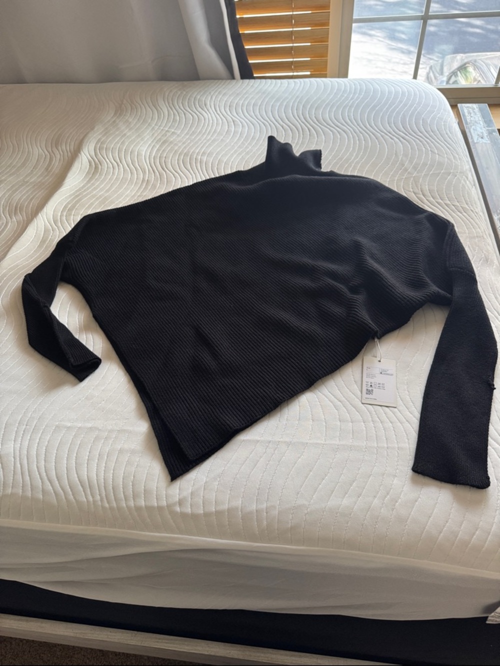 HALARA Black Ribbed Turtleneck Sweater